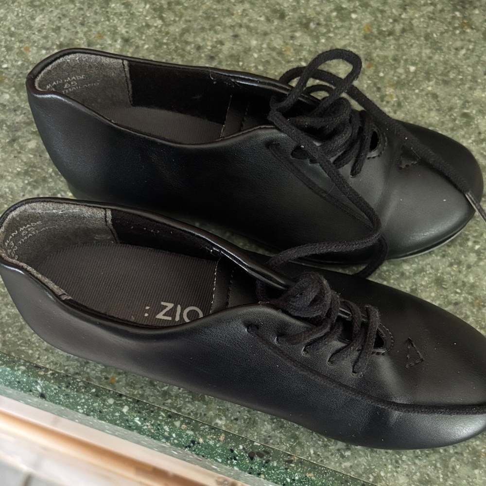 Capezio Black Kids Shoes
